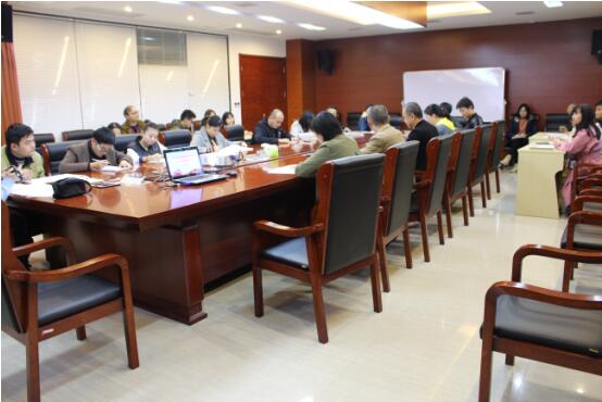 市古鎮(zhèn)公司黨總支組織開展“學(xué)習(xí)新條例，履行新使命”黨紀(jì)法規(guī)學(xué)習(xí)教育專題會議