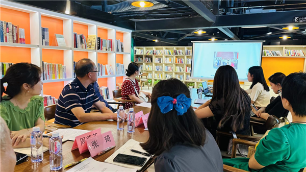 吳知昊一行到御窯景巷鐘書閣考察指導社會科學普及基地工作