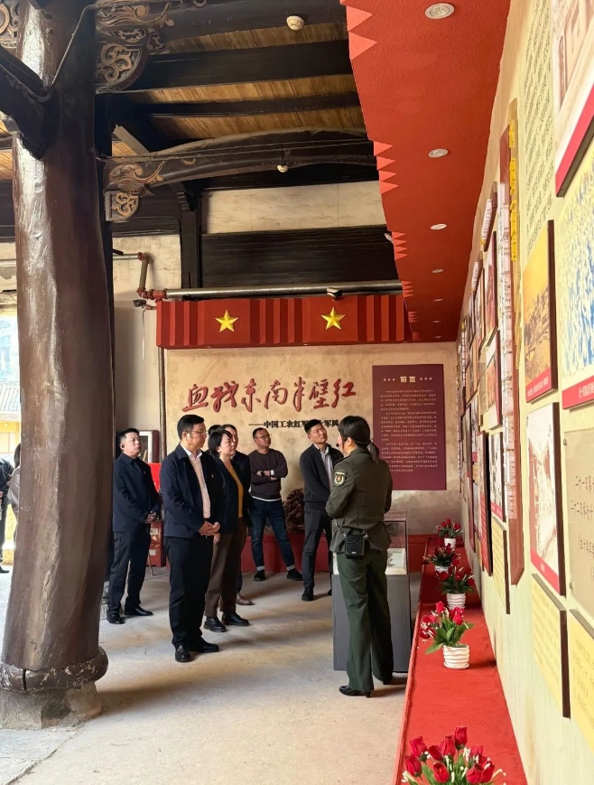市古鎮(zhèn)投資公司開(kāi)展“3·23”警示教育活動(dòng)　