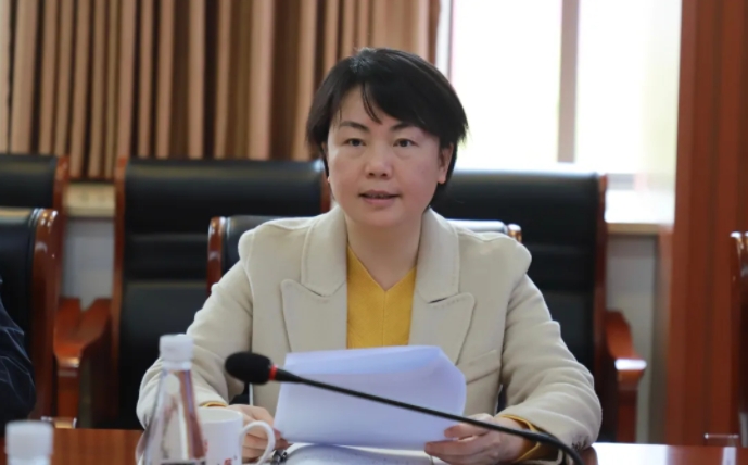 市古鎮(zhèn)投資公司部署開展深入貫徹中央八項(xiàng)規(guī)定精神學(xué)習(xí)教育
